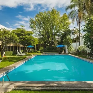 Puerta Del Sol Guadalajara Hotel