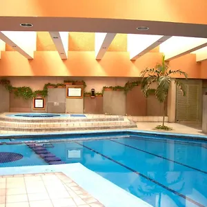 Country Plaza Hotel